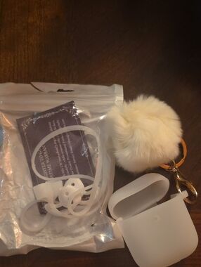 White Silicone AirPods Case with Cream Faux Fur Pom Keychain